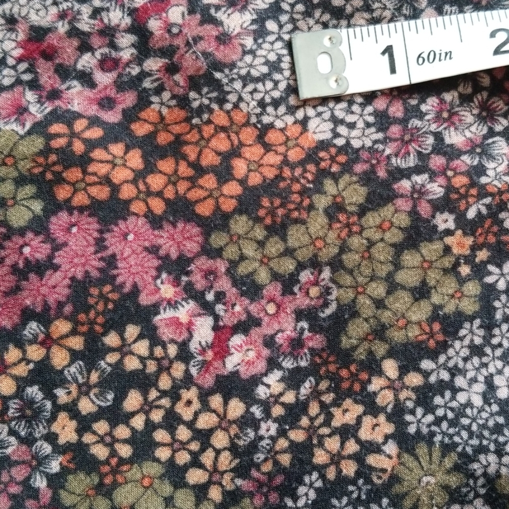 Floral Tank - Picture 7 of 8